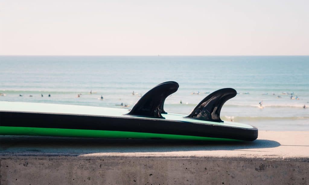 Les surfeurs de la Côte des Basques à Biarritz
